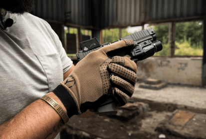 Bivoj Dýlejc: Shooting Gloves Built for Dexterity and a Secure Grip