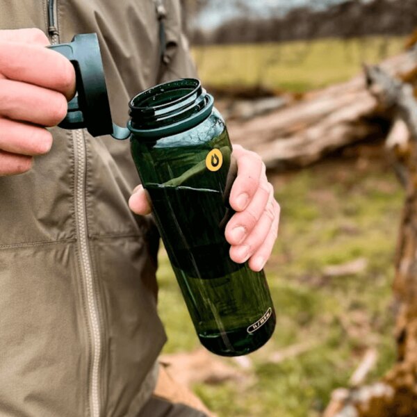 Detail of Hydrapak Recon bottle. Source: Rigad