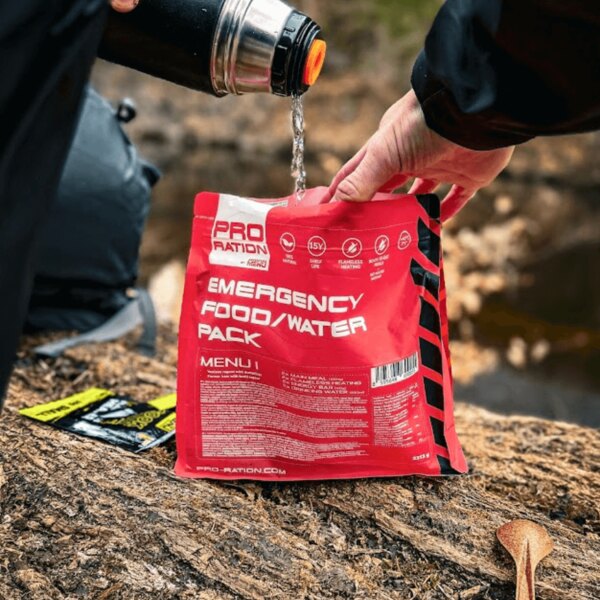 Preparing emergency food in the field. Durable Emergency Food/Water Pack with the option to add hot water directly in the package. Photo: Rigad