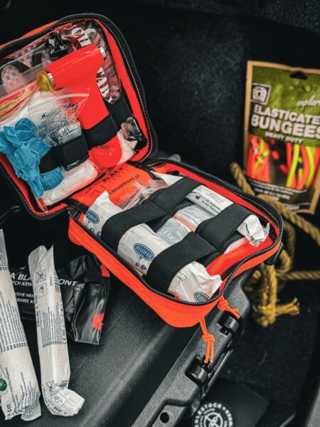 Black Front first aid kit equipped with essential medical supplies. Photo: Rigad