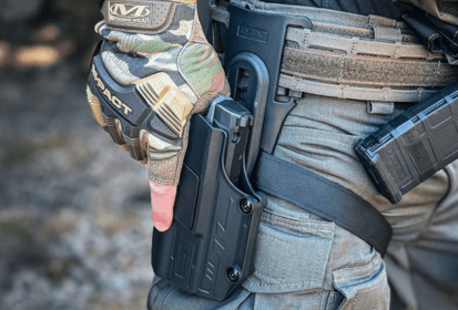 How to choose and properly set up a thigh platform (drop-leg holster)