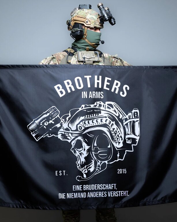 Brothers in Arms® Team flag