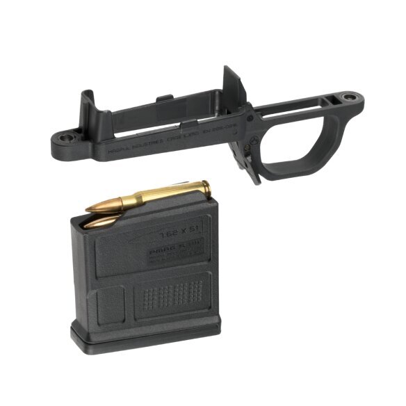 Extended Magazine Well for Hunter 700 Magpul®