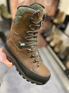 LOWA® Tibet GTX HI 200 Insulated
