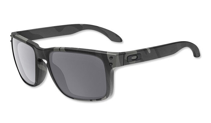 Oakley® Holbrook™ SI glasses