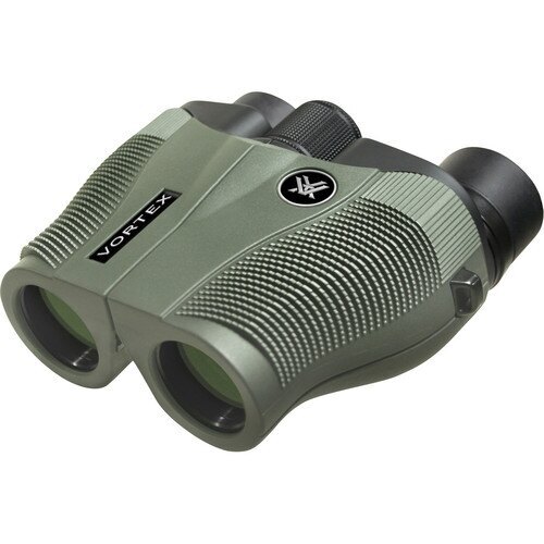 Vortex® Vanquish binoculars / 10×26